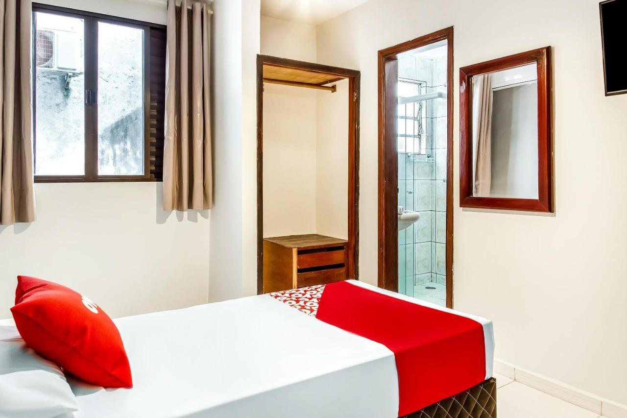Oyo Hotel Lisboa, São José dos Campos エクステリア 写真