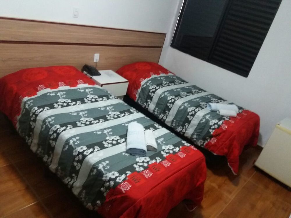 Oyo Hotel Lisboa, São José dos Campos エクステリア 写真