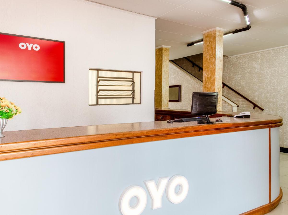 Oyo Hotel Lisboa, São José dos Campos エクステリア 写真